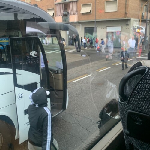 Prima mattina di disagi per i lavori sulla Torino-Alessandria. Lo sfogo di un pendolare: “Servizio mal organizzato”