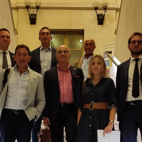 Alessandria: consiglieri di centrodestra lasciano l’aula, “Non siamo tappezzeria”