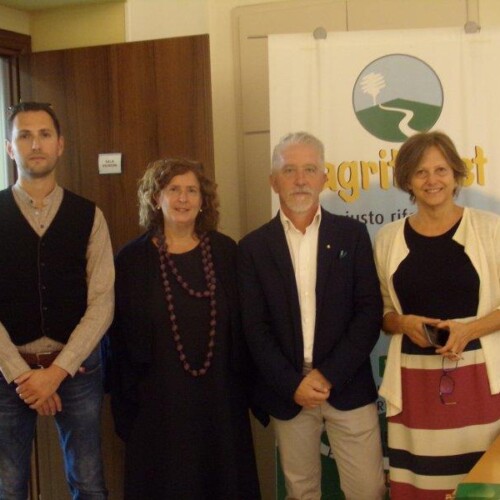 “Scatta il verde, vieni in campagna”: riparte il programma di informazione agroalimentare per le scuole