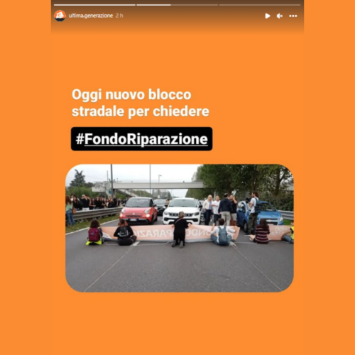 Milano: protesta di Ultima Generazione blocca Viale Fulvio Testi