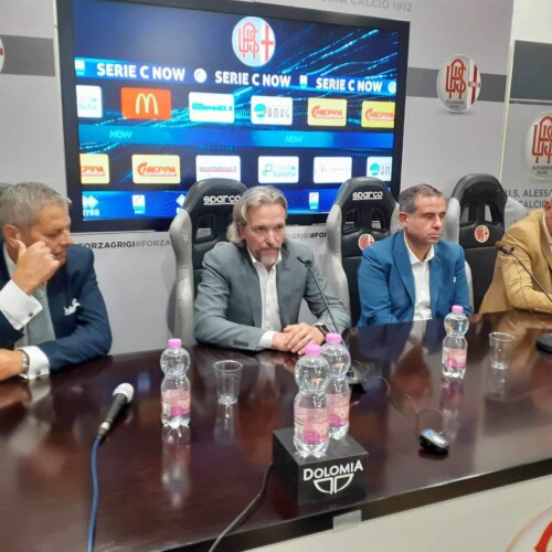 Alessandria: il 60% a imprenditori guidati da Molinaro. Direzione tecnica a Ninni Corda. Benedetto rimane presidente