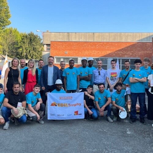 Alla Scuola Edile di Alessandria la squadra di casa vince la gara di arte muraria