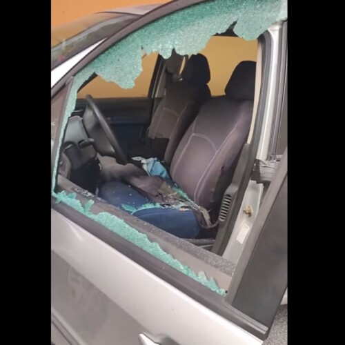 Due auto danneggiate in un parcheggio di corso Acqui. Il proprietario: “Situazione intollerabile”