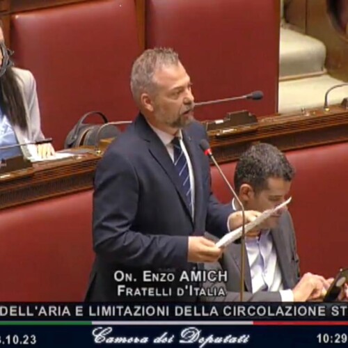 Diesel euro 5, Amich (Fratelli d’Italia): “L’ambientalismo militante delle sinistre si è dimostrato insensibile”