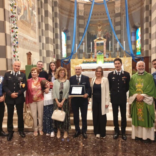 Un affettuoso saluto al Luogotenente Ferro: in pensione dopo 25 anni al Cristo