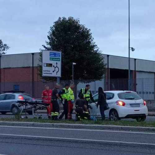 Incidente davanti alla Caserma dei Vigili del Fuoco ad Alessandria