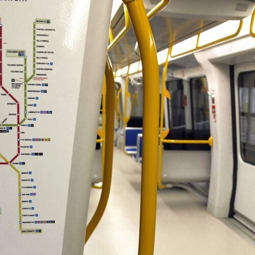 Maltempo a Milano: trasporti pubblici nel caos