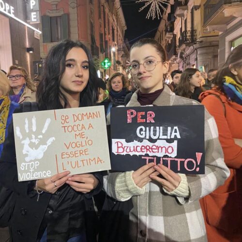 Non una di meno: “È finito il tempo del silenzio, le donne non stanno più zitte”