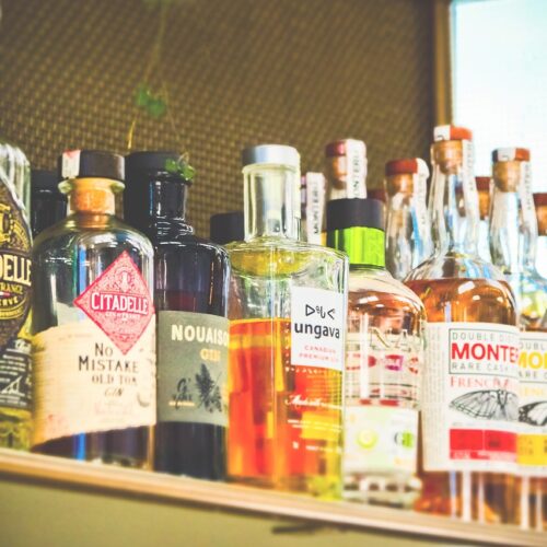 Sicurezza ad Alessandria: dalla prossima settimana stretta sul consumo di alcol nei contenitori di vetro