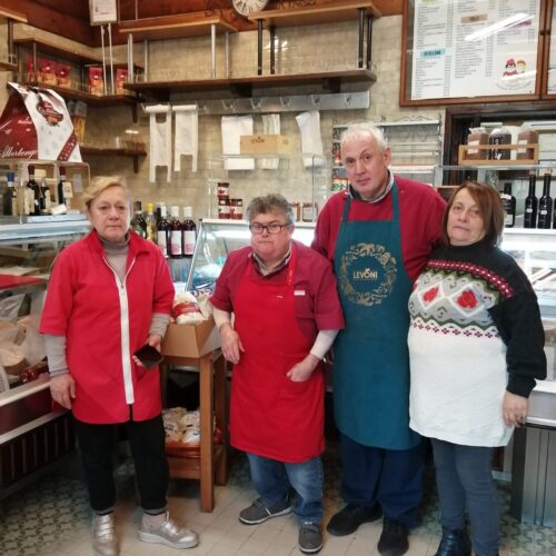 Dopo più di 50 anni chiude la macelleria di Giuliano e Silvana al quartiere Cristo di Alessandria