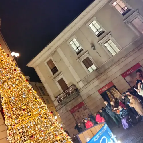 “Città spenta e desolante”. L’opposizione boccia gli eventi per le feste di Alessandria