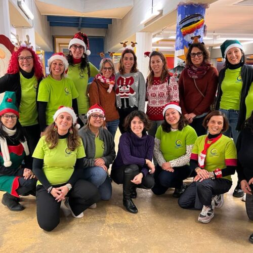 Alla Scuola Morando i bimbi e il Comitato Genitori aiutano la Caritas col calendario dell’Avvento Solidale