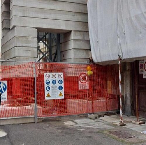 Via 24 maggio chiusa per un cantiere fermo. Vicesindaco Barrera: “Impresa multata e ora dovrà sgombrare”