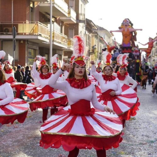 Il maltempo fa lo scherzo al Carnevale del Cristo ma non lo ferma: si farà il 18