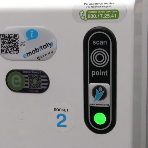 Nuove colonnine per auto elettriche ad Alessandria: “Almeno una a sobborgo, scelte 70 aree”