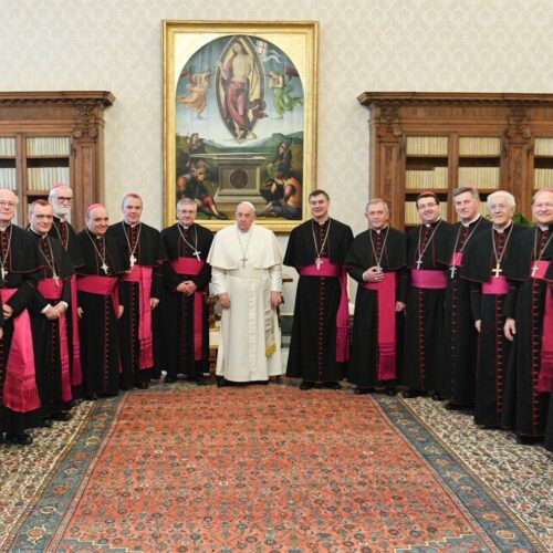 Il Vescovo di Casale e la visita da Papa Francesco: “Ci ha incoraggiato a stare vicino alla gente”