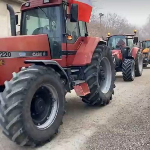 Voghera: il “popolo dei trattori” in corteo contro le politiche agricole europee (FOTO)