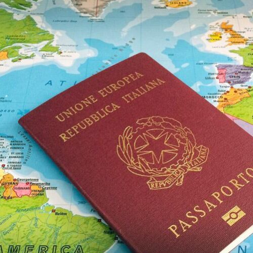 Passaporti. Per ridurre l’attesa ora si può prenotare sia ad Alessandria che a Casale, indipendentemente dal comune di residenza
