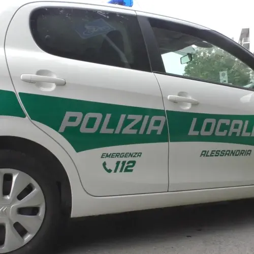 Donna investita in via Fiume ad Alessandria. Portata in ospedale in codice verde