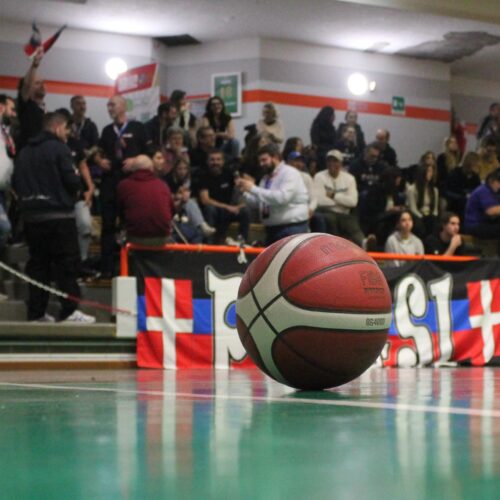 Basket: Riso Scotti Pavia, stasera l’incrocio con Siena nei play-in. Coach Cristelli: “Siena ha le nostre stesse motivazioni, noi giocheremo con il cuore”