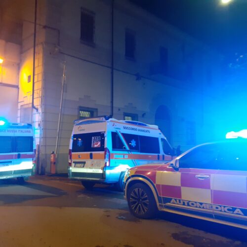 Detenuti danno fuoco a un materasso nel carcere di Alessandria: tante persone intossicate
