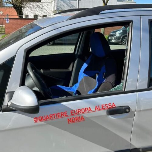Altra auto con finestrino rotto: è successo al quartiere Europa