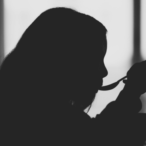 Fondazione Mondino: “Dati choc sui disturbi alimentari, serve un’azione urgente”
