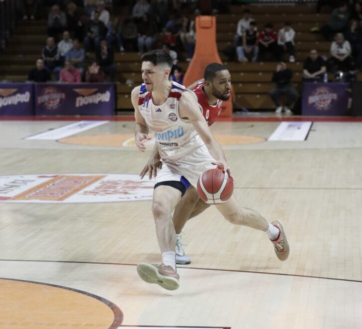 Novipiù Monferrato Basket retrocede in serie B: fatale la sconfitta contro Chiusi