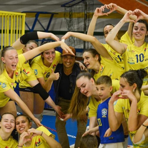 Alessandria Volley, romantico fuoriprogramma per Francesca Mirabelli: una proposta di matrimonio a sorpresa