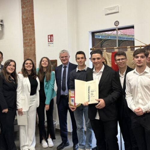 Gli studenti dell’Istituto Volta vincono il progetto Idrogeno al Quadrato promosso dal Rotary