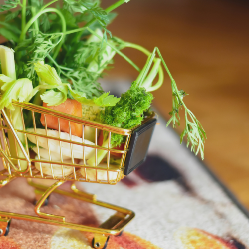La spesa della solidarietà per chi ne ha bisogno: Pavia risponde con il cuore alla Raccolta Alimentare