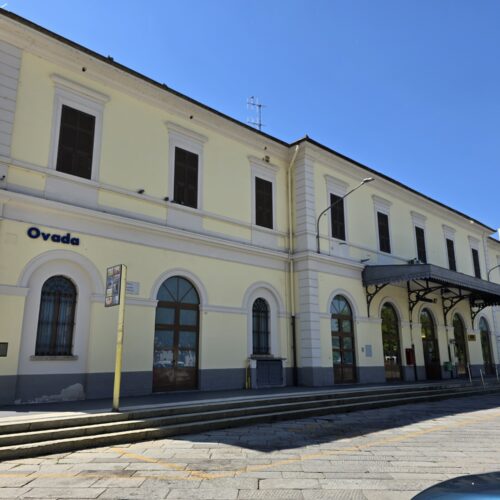 Riattivazione linea Ovada-Alessandria: confronto con Gabusi e riapertura nel 2027
