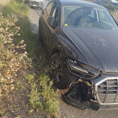 Incidenti a Novi: auto contro tir