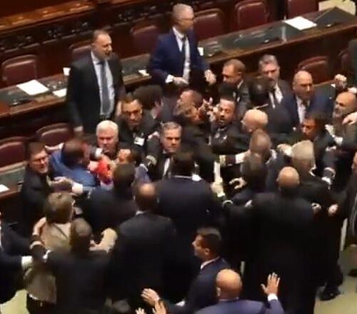 Fornaro dopo la rissa a Montecitorio: “C’è stata una chiara aggressione politica”