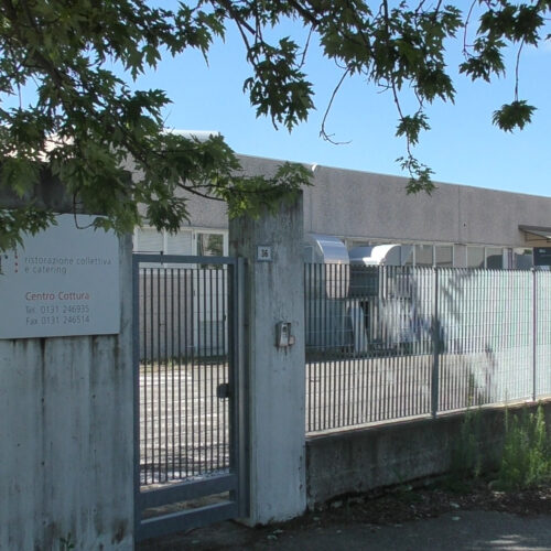Mense scuole Alessandria, centro cottura tornerà in città. Antinucci (Pd): “Finalmente pasti caldi e non scotti”
