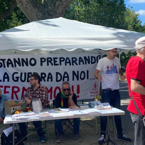 Ad Alessandria il presidio del Comitato “Fermiamo la guerra”: “Stop alla politica imperialista occidentale”