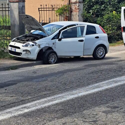 Incidente a Cava Manara: code e disagi in orario di punta