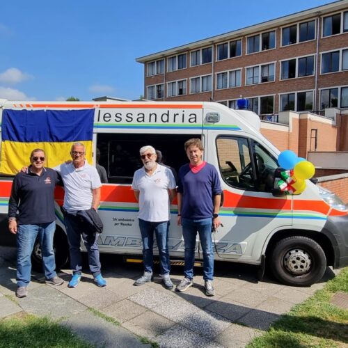 Anteas torna in Ucraina. Venerdì la decima missione per consegnare l’ambulanza “Città di Alessandria”