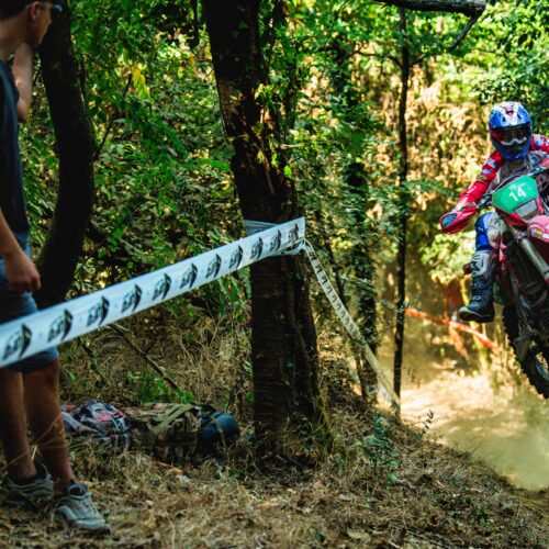 La Six Days of Enduro ritorna in Italia: corridori a Bergamo dal 24 al 29 agosto 2025