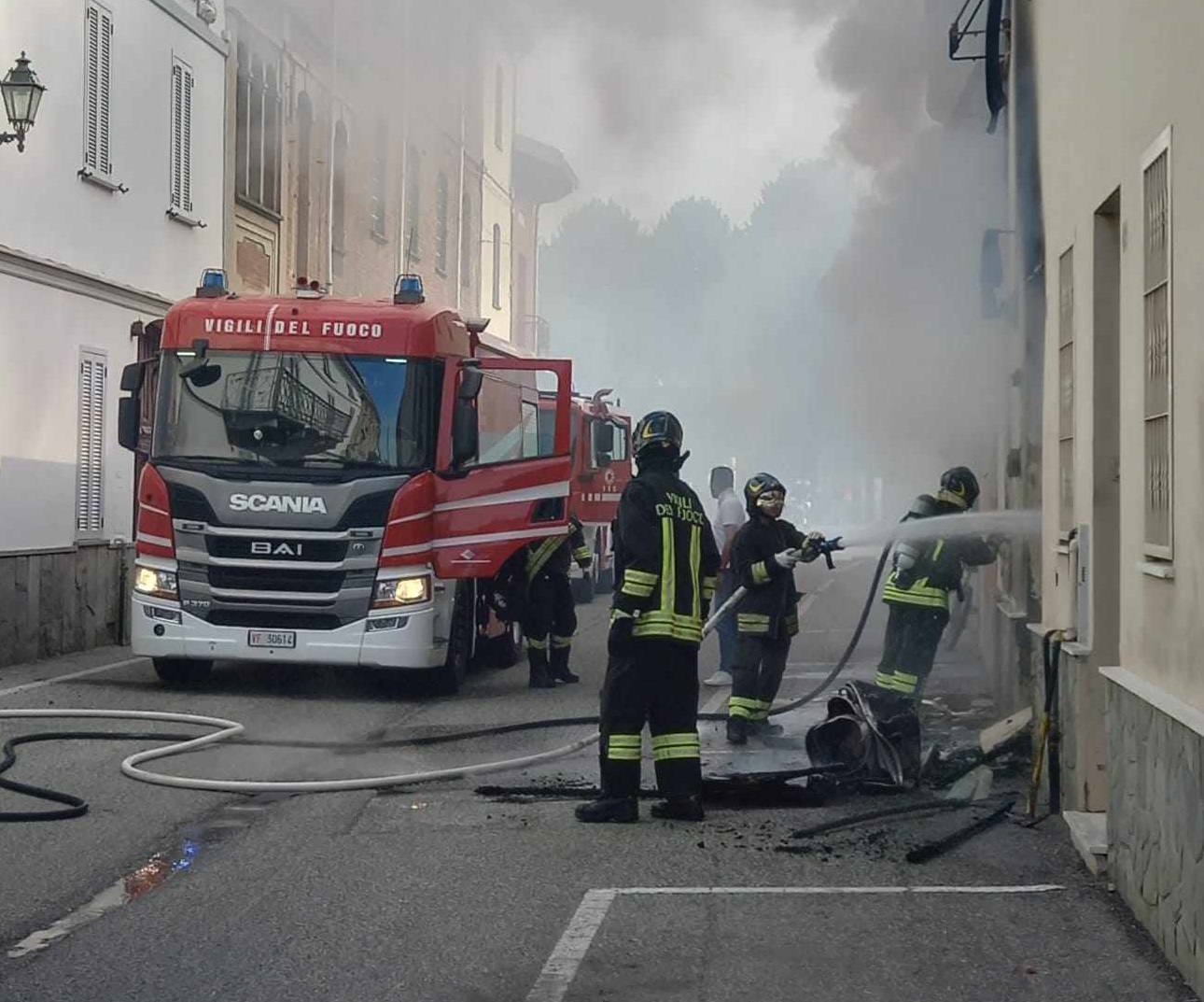 Incendio In Una Casa Di Bassignana: Una Persona Intossicata