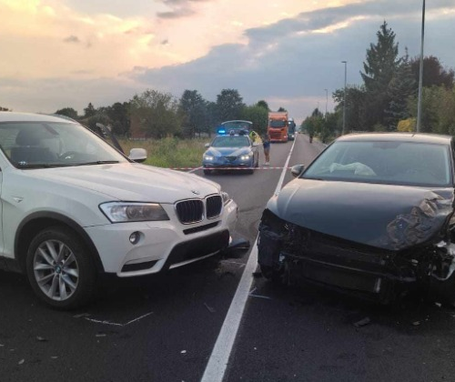 Scontro tra due auto a Basaluzzo: due persone ferite