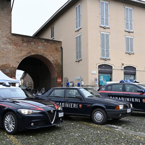 Anche la storica Alfa Romeo 75 alla Castelnuovo Classica