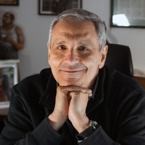 A Broni torna “Oltre i libri”. Si apre con Maurizio De Giovanni