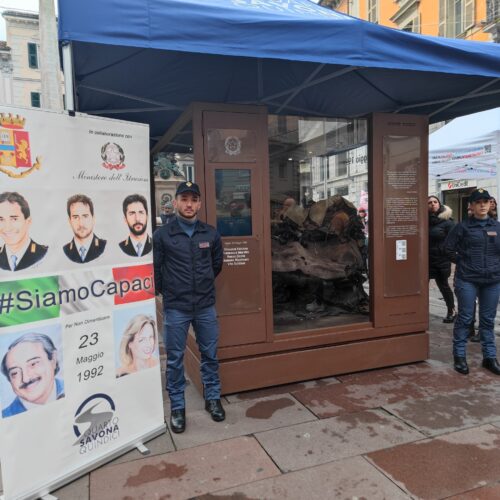 Ad Alessandria l’auto esplosa a Capaci. La vedova del caposcorta di Falcone: “Era un poliziotto coraggioso”