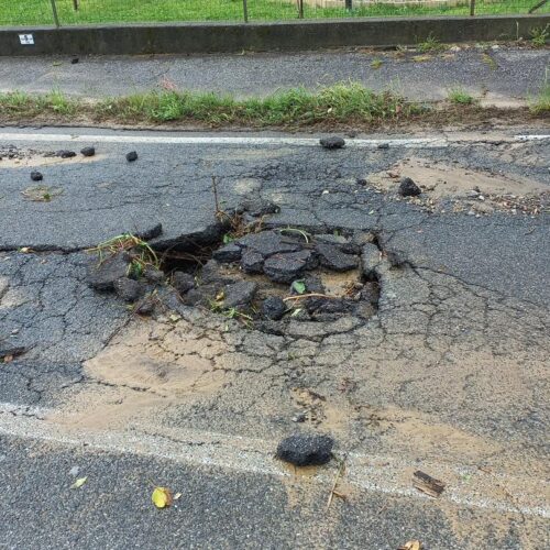 Detriti bloccano ancora tratto della Colla tra Valmadonna e Alessandria. Allagata via Cerca