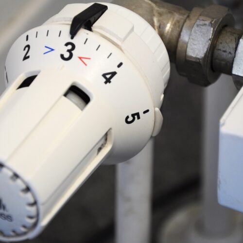 Termosifoni accesi fino al 22 aprile a Tortona e fino al 30 aprile ad Acqui