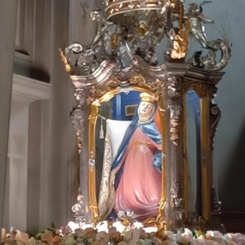 Esposta la Madonna della Salve: stasera la processione. Segui la diretta sul canale della Diocesi