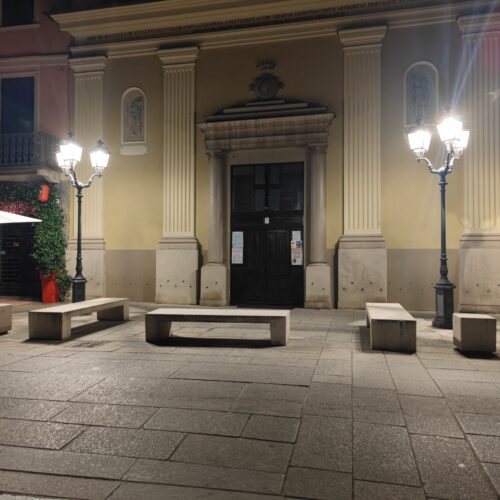 Sicurezza ad Alessandria, l’esposto collettivo su via S. Giacomo della Vittoria: “Degrado davanti alla chiesa”