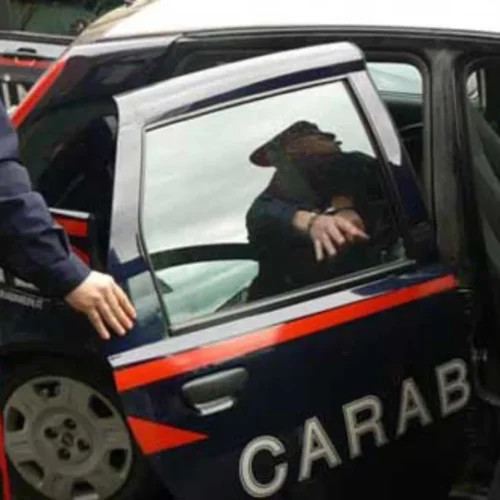 Sorpreso a rubare in auto: un arresto a Voghera