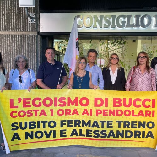 Chiusura ponte Bressana e disagi sulla Milano-Genova. Novi sollecita ripristino fermate e appoggia il presidio M5S